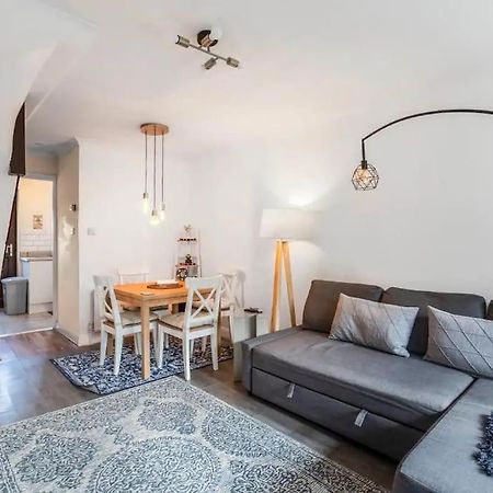 Quiet & Secluded St Albans Houseヴィラ エクステリア 写真