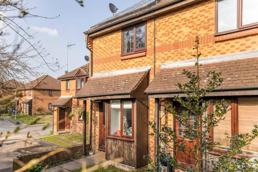 Quiet & Secluded St Albans Houseヴィラ エクステリア 写真